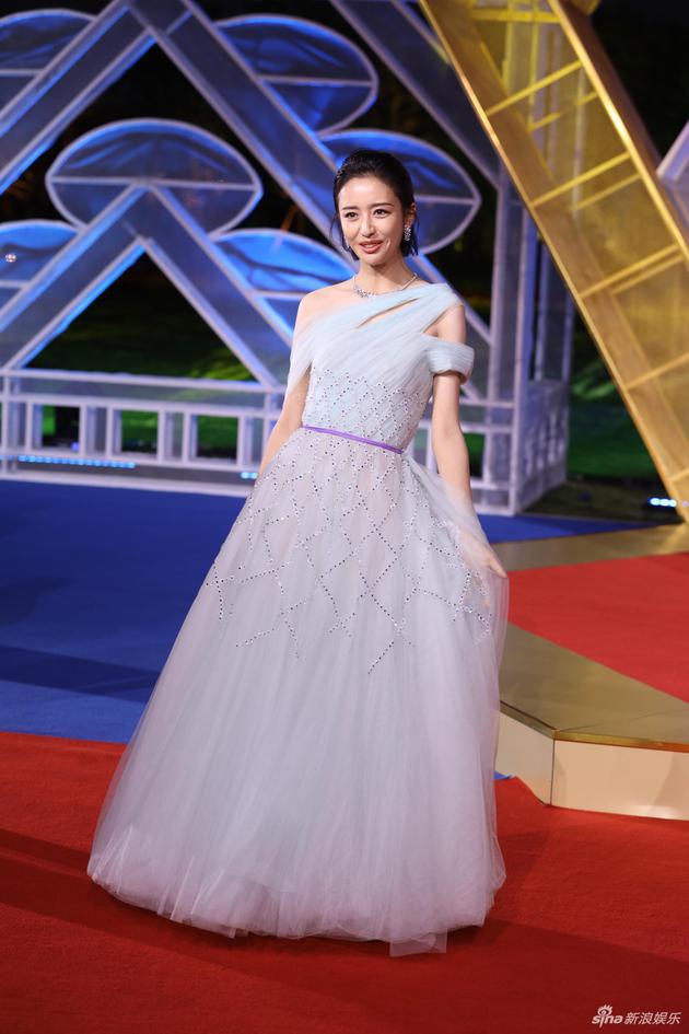 佟麗婭