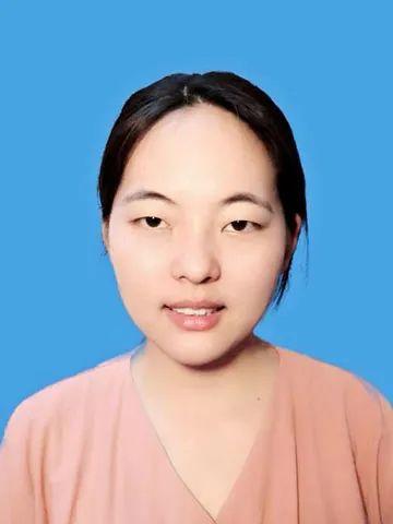 疫情下的鄧州市六高中女教師：新晉網(wǎng)紅女主播 腹有詩書氣自華