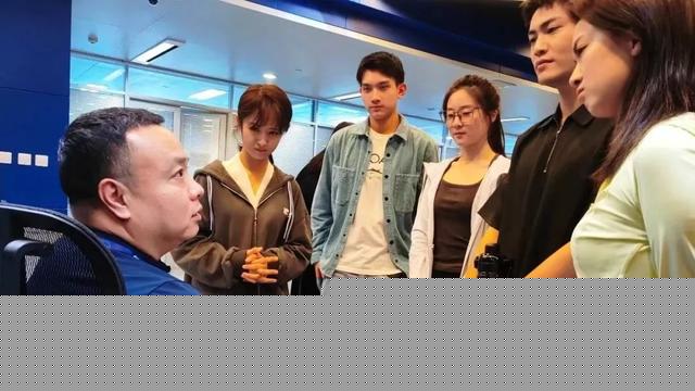 00后主持人出鏡！中央廣播電視總臺《體壇晨報》迎來青春面孔