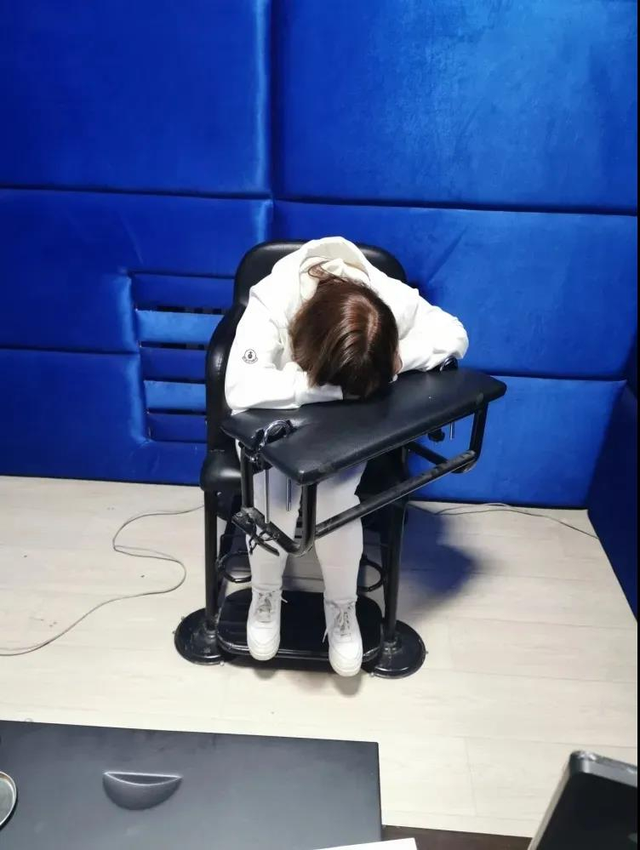 90后女主播靠色情表演獲利上百萬！1年吸金過億元的直播平臺被搗毀