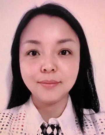 疫情下的鄧州市六高中女教師：新晉網(wǎng)紅女主播 腹有詩書氣自華