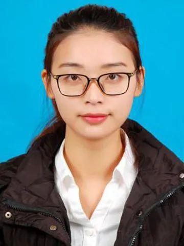 疫情下的鄧州市六高中女教師：新晉網(wǎng)紅女主播 腹有詩書氣自華