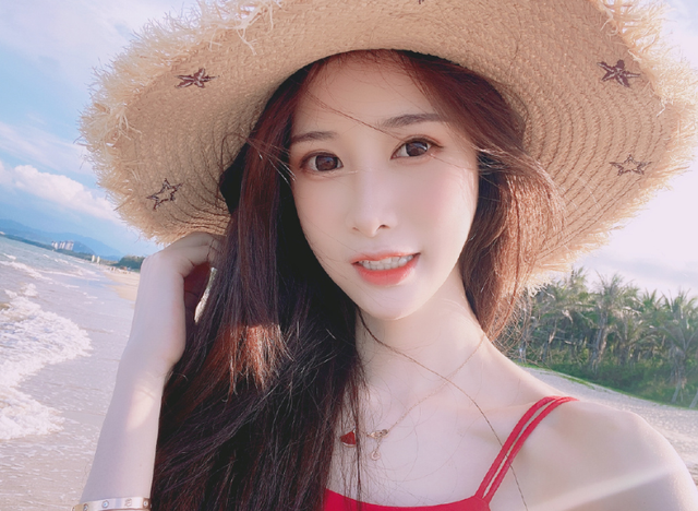 女主播收入排行：冠軍斗魚小柳流水超六百萬，YY菲兒躋身前十