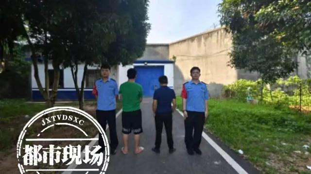 牛糞抹臉、活吞牛蛙，9名主播被行拘！