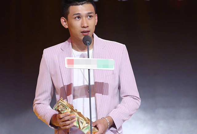 與球球、楊冪交惡，天佑時(shí)隔三年再開(kāi)播，復(fù)出有人買(mǎi)賬嗎？