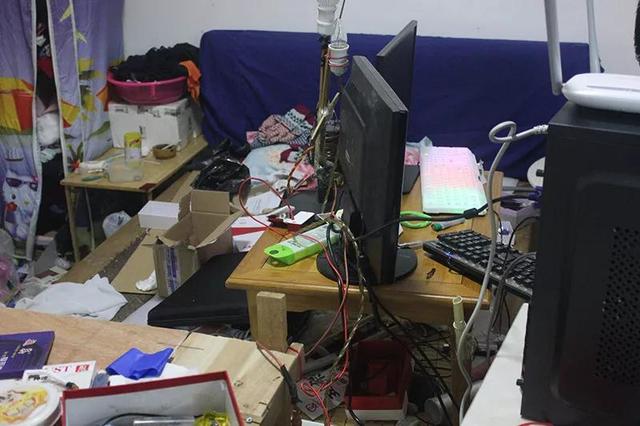 網(wǎng)紅女主播“妖妖”，直播尺度大膽，利用直播販毒