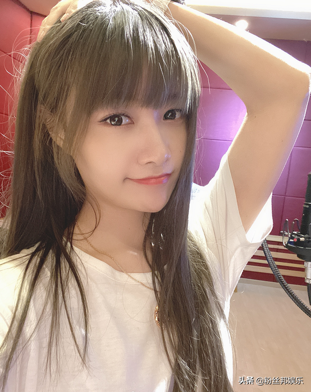 五位唱歌好聽的YY女主播，菲兒電風扇吹得好，楊大爺善于搞氣氛