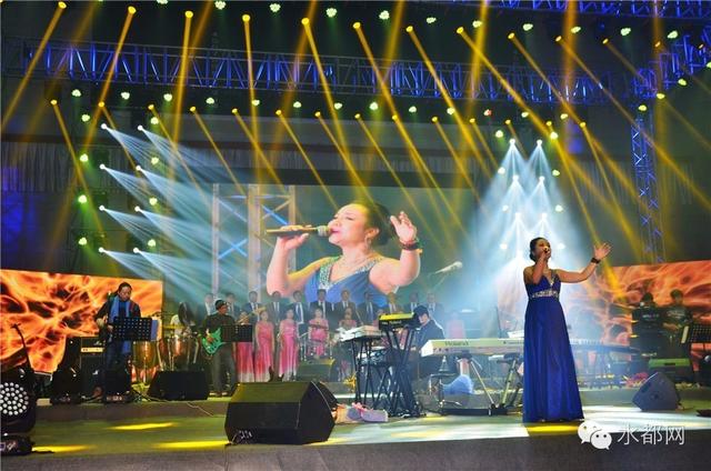 丹江口原創(chuàng)音樂演唱會,11號八點火爆開唱!