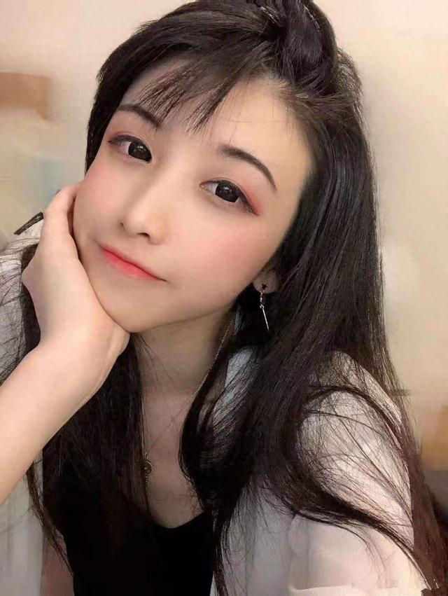 顏值高打游戲好，這幾位女主播不能錯過，其中一位一周賺了495萬