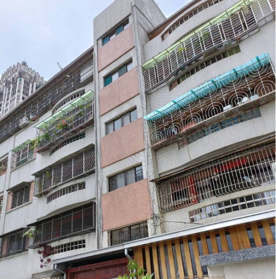 臺(tái)媒曝：臺(tái)灣女主播遭一男子闖入住處囚禁8小時(shí)，其間被逼吃安眠藥