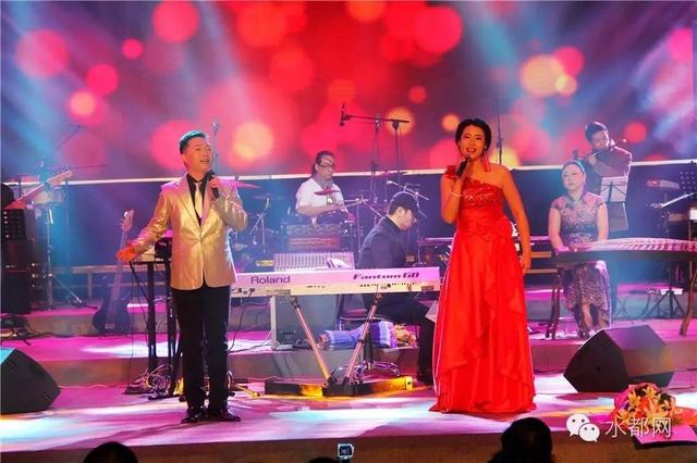 丹江口原創(chuàng)音樂演唱會,11號八點火爆開唱!