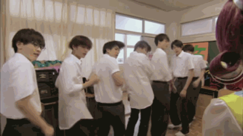 日本資深女裝大佬化妝前后對比驚人，七尺大漢秒變蘿莉？急需緩緩