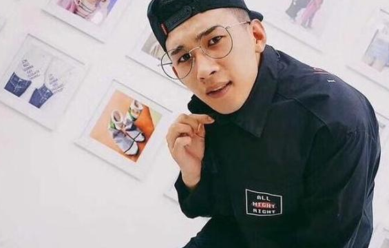 與球球、楊冪交惡，天佑時(shí)隔三年再開(kāi)播，復(fù)出有人買(mǎi)賬嗎？