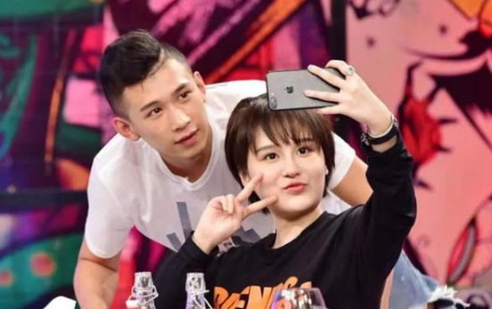 與球球、楊冪交惡，天佑時(shí)隔三年再開(kāi)播，復(fù)出有人買(mǎi)賬嗎？