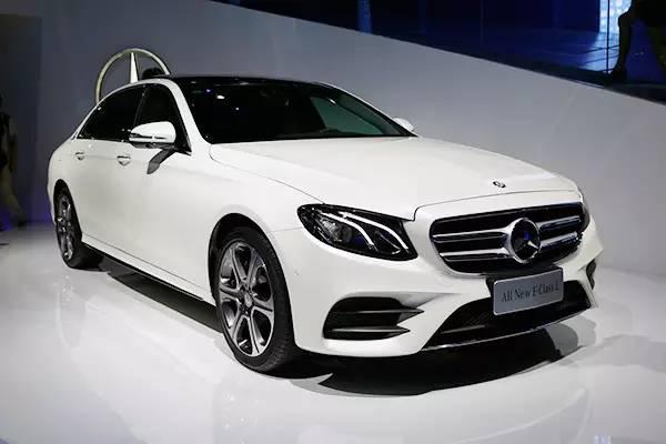 一周動態(tài)車云女主播初養(yǎng)成，愛我你怕了嗎？