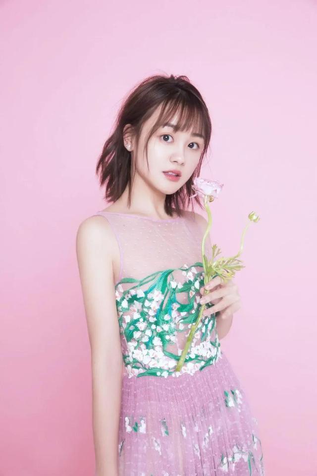 陳芳彤：曾用名林千鹿，《君九齡》中飾柳兒，今多演女主