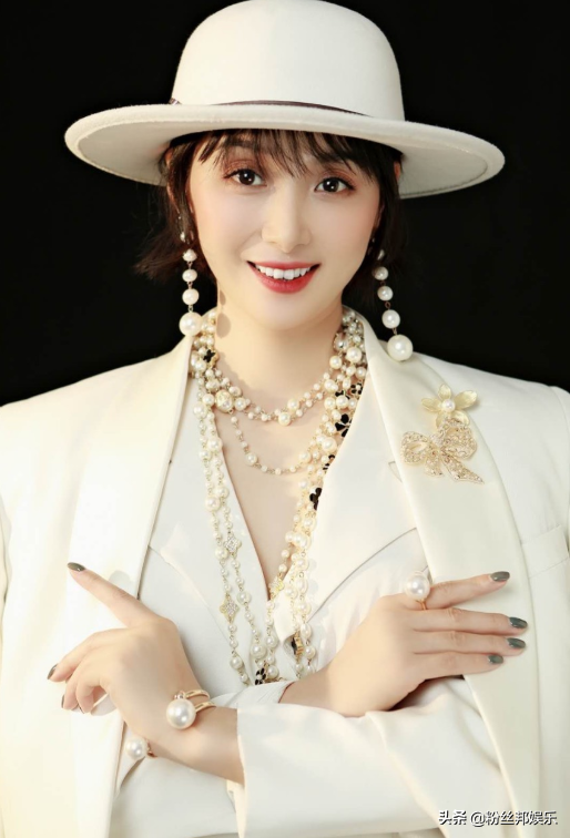 五位唱歌好聽的YY女主播，菲兒電風扇吹得好，楊大爺善于搞氣氛