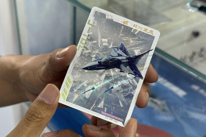 大國重器濃縮版！卡游兩款航空文創(chuàng)亮相長春航空展